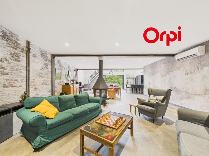 Maison de ville - 290 m² - 6 pièces