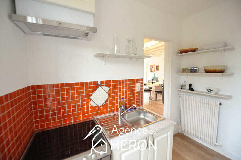 Maison - 304 m² - 10 pièces