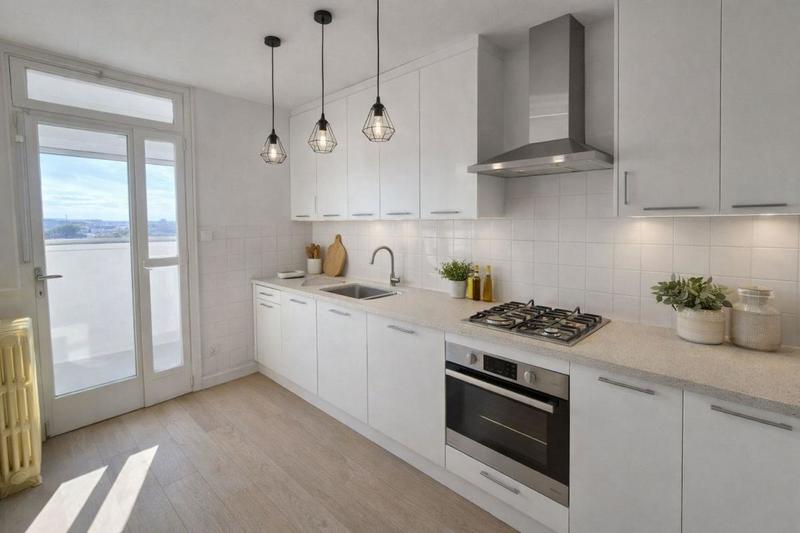 Appartement - 149 m² - 6 pièces