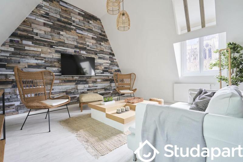 Chambre - 13 m² - 1 pièce