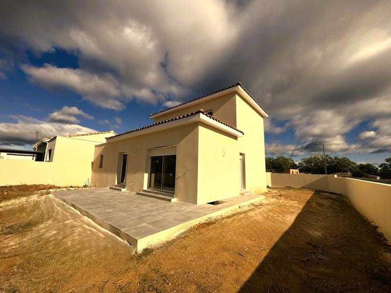 Villa - 104 m² - 4 pièces