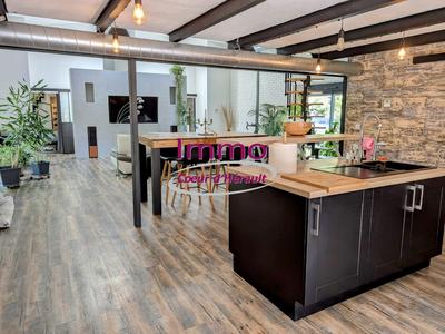 Maison - 187 m² - 4 pièces