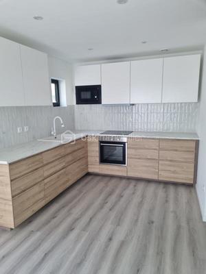 Maison de ville - 154 m² - 10 pièces