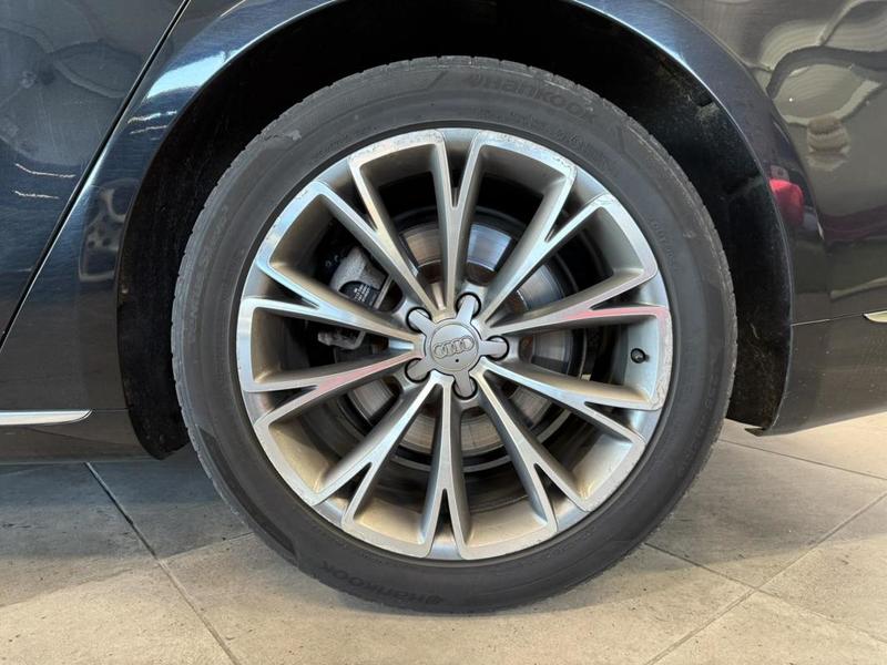 Audi A8 Quattro 3.0 V6 Tdi clean diesel - 262 Bva Tiptronic Berline Avus Extended Phase 2 / Garantie 12 m