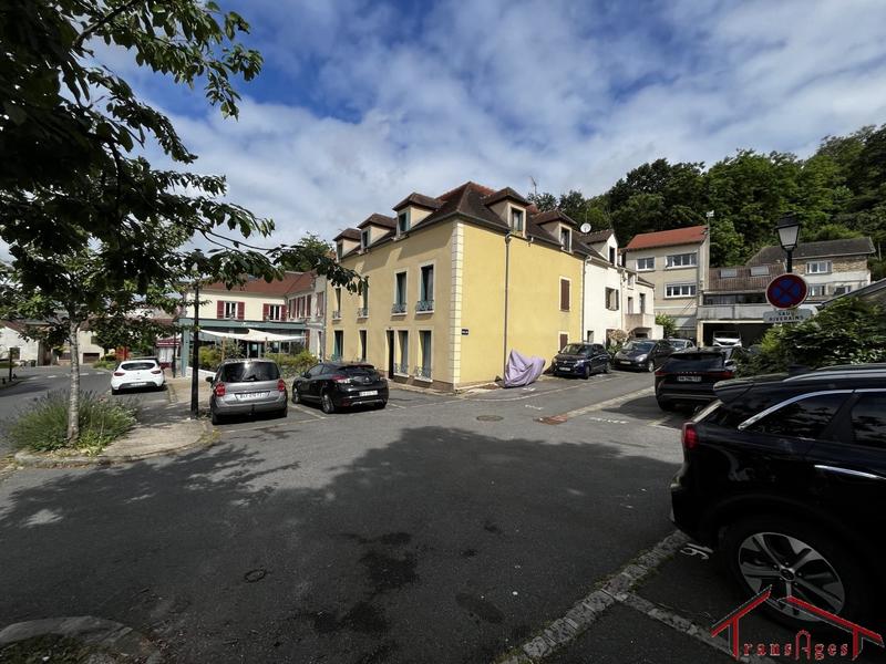 Immeuble - 273 m² - 14 pièces