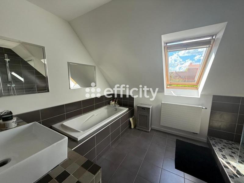 Maison - 129 m² - 4 pièces