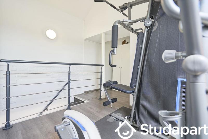 Chambre - 12 m² - 1 pièce