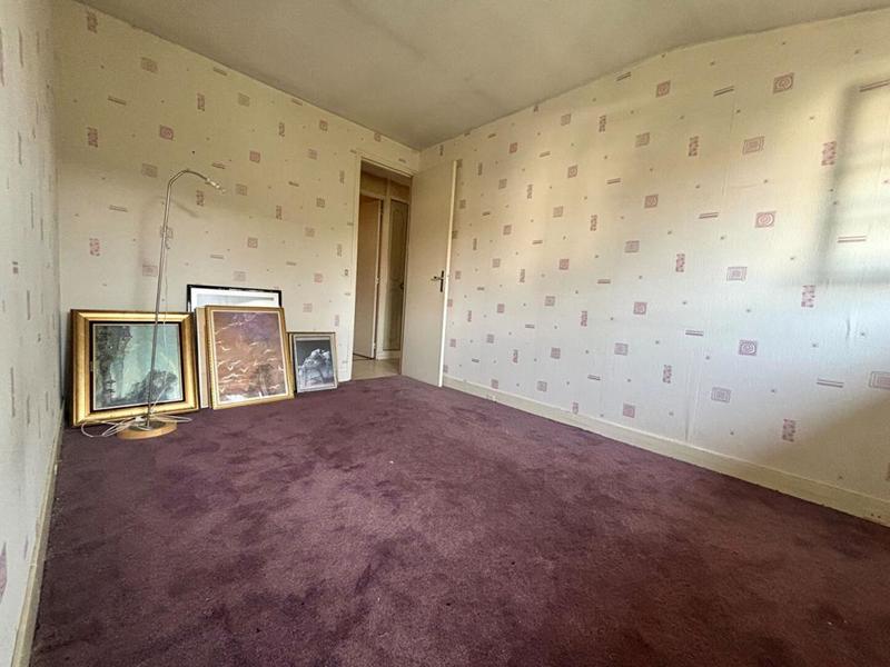 Maison - 141 m² - 8 pièces