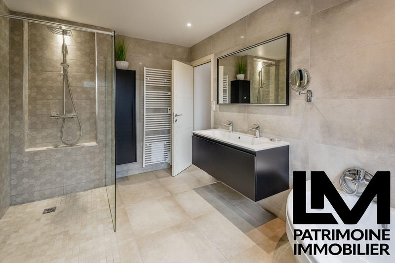 Maison - 156 m² - 5 pièces