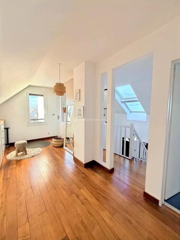 Maison - 118 m² - 6 pièces