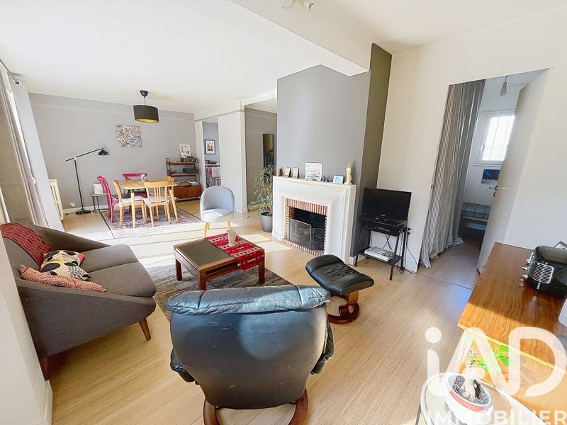 Maison - 101 m² - 5 pièces