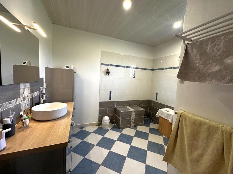 Maison traditionnelle - 108 m² - 5 pièces