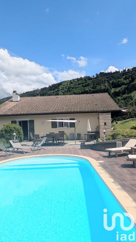 Maison de campagne - 217 m² - 5 pièces