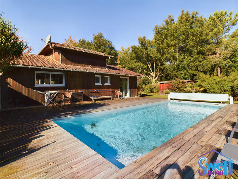 Villa - 158 m² - 6 pièces