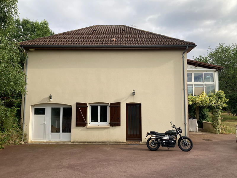 Maison - 253 m² - 8 pièces
