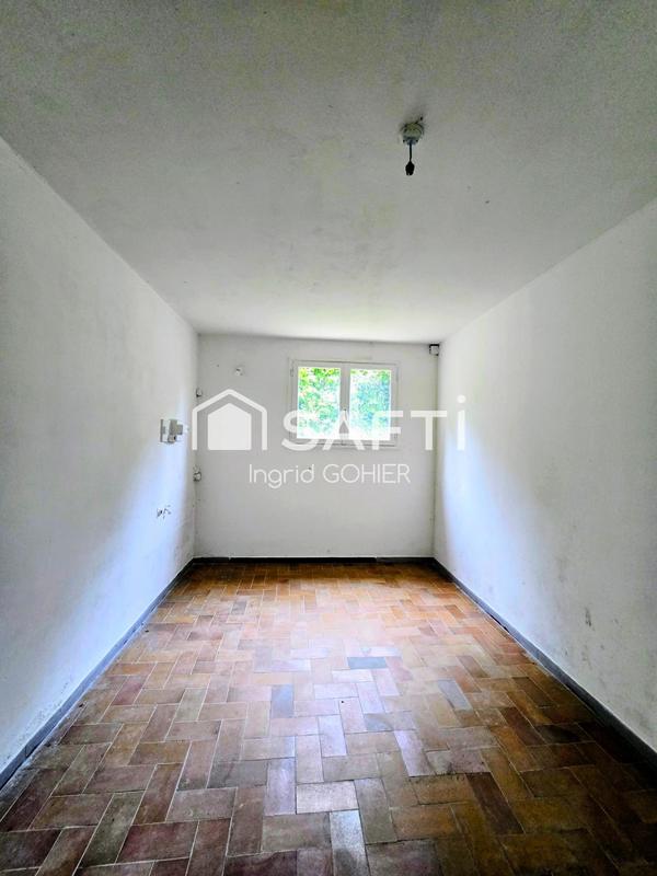 Maison - 180 m² - 7 pièces