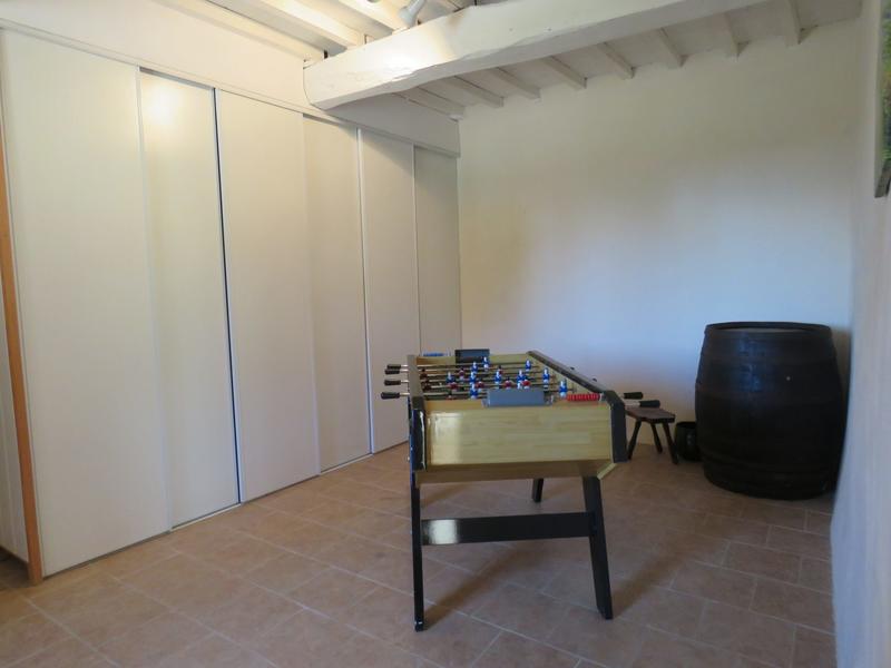 Maison - 280 m² - 8 pièces