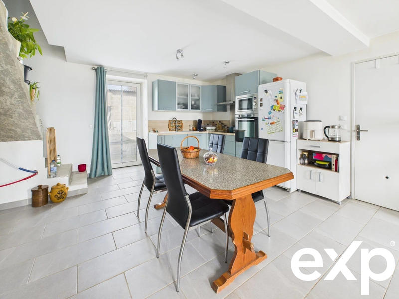 Maison - 105 m² - 5 pièces