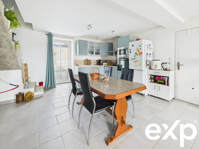 Maison - 105 m² - 5 pièces