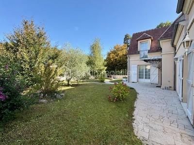 Maison - 175 m² - 7 pièces