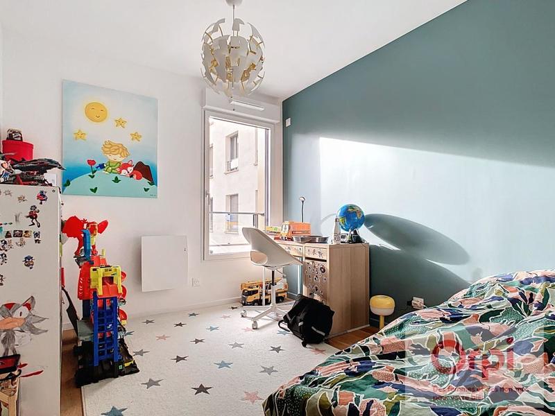 Appartement - 93 m² - 4 pièces