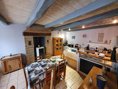 Maison - 88 m² - 4 pièces