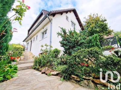 Maison - 142 m² - 5 pièces