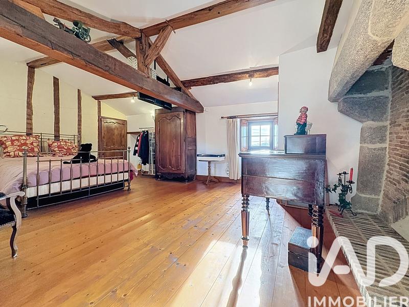 Maison - 190 m² - 4 pièces