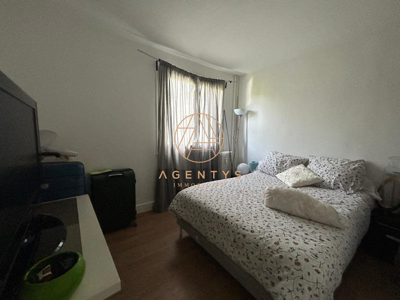 Appartement - 79 m² - 4 pièces