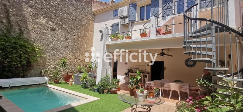 Maison - 165 m² - 8 pièces