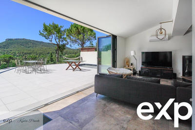 Maison - 168 m² - 4 pièces