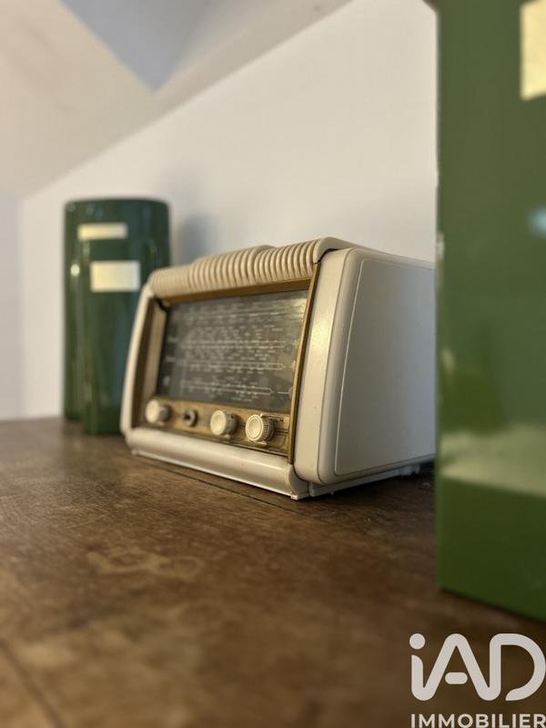 Maison - 240 m² - 8 pièces