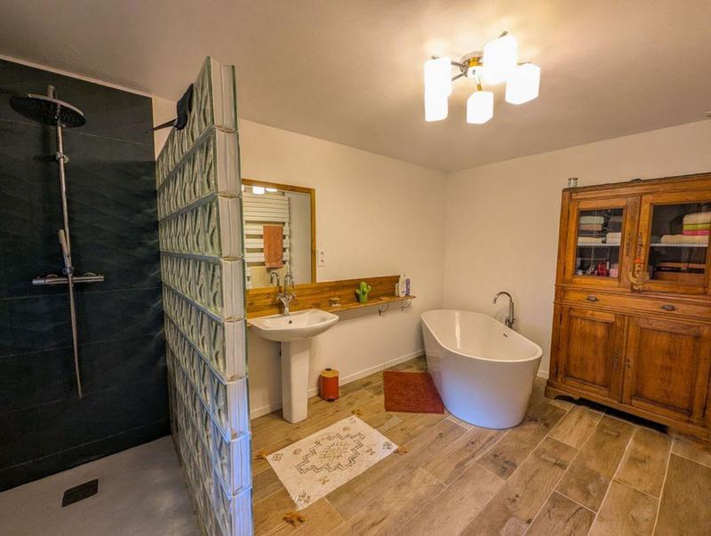 Maison ancienne - 180 m² - 5 pièces