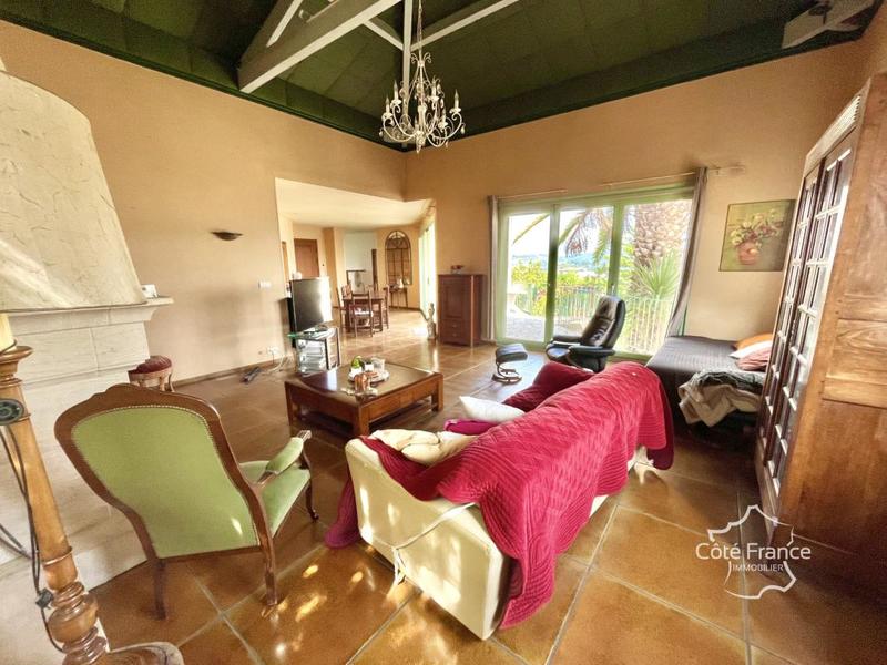 Villa - 145 m² - 5 pièces