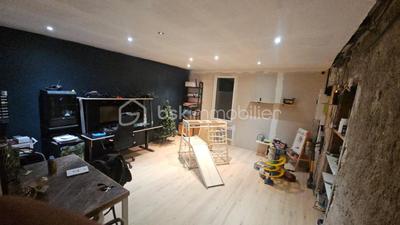 Maison traditionnelle - 120 m² - 4 pièces