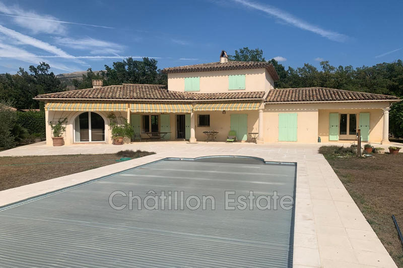 Demeure - 190 m² - 6 pièces