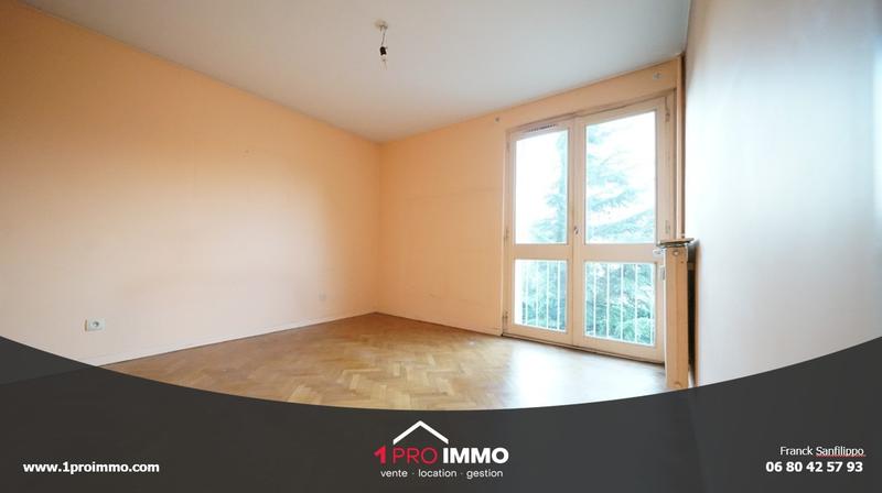 Appartement - 101 m² - 5 pièces