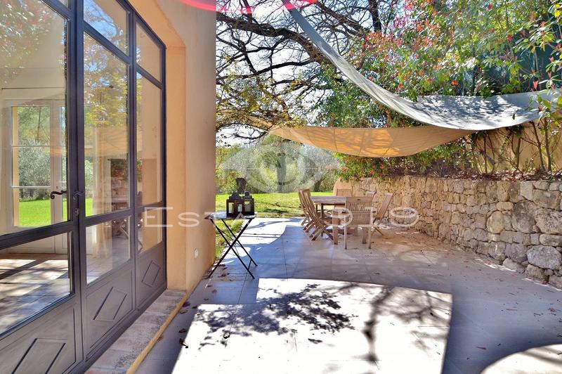 Villa - 210 m² - 7 pièces