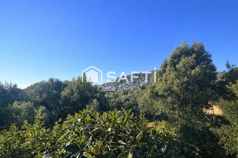 Maison - 247 m² - 6 pièces