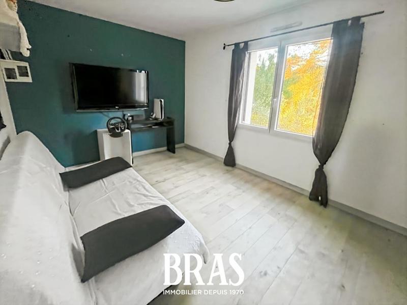 Maison - 157 m² - 6 pièces