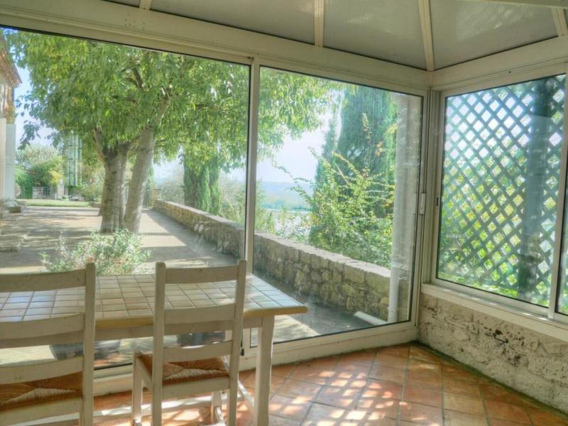 Maison - 390 m² - 11 pièces