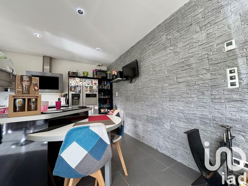 Maison - 110 m² - 6 pièces