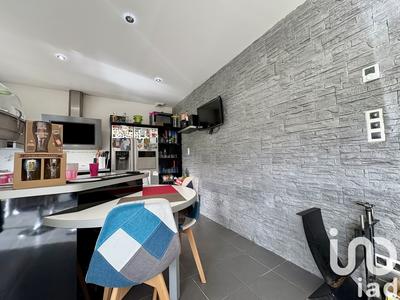 Maison - 110 m² - 6 pièces