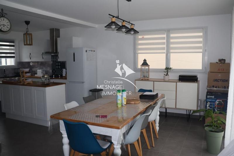 Maison - 85 m² - 5 pièces