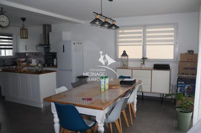 Maison - 85 m² - 5 pièces