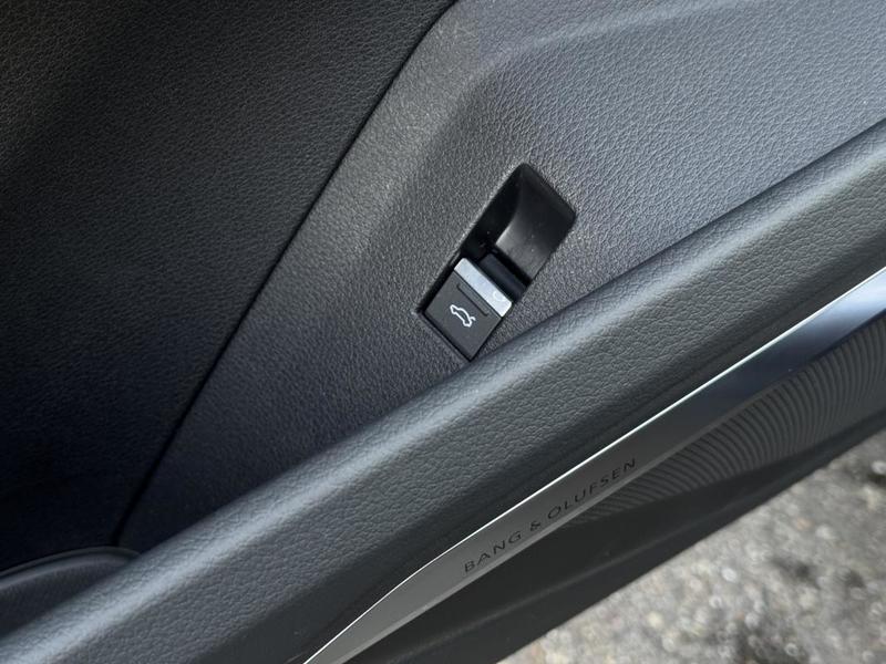 Audi Q8 e-tron s-Line 55 Quattro 408 Ch Tva Recupérable