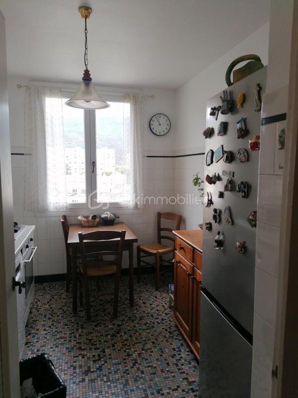 Appartement - 70 m² - 4 pièces