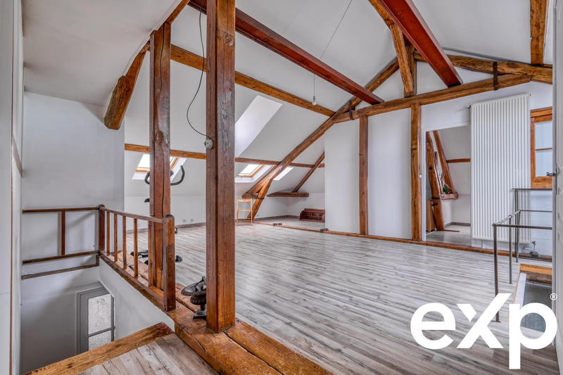 Maison - 500 m² - 14 pièces