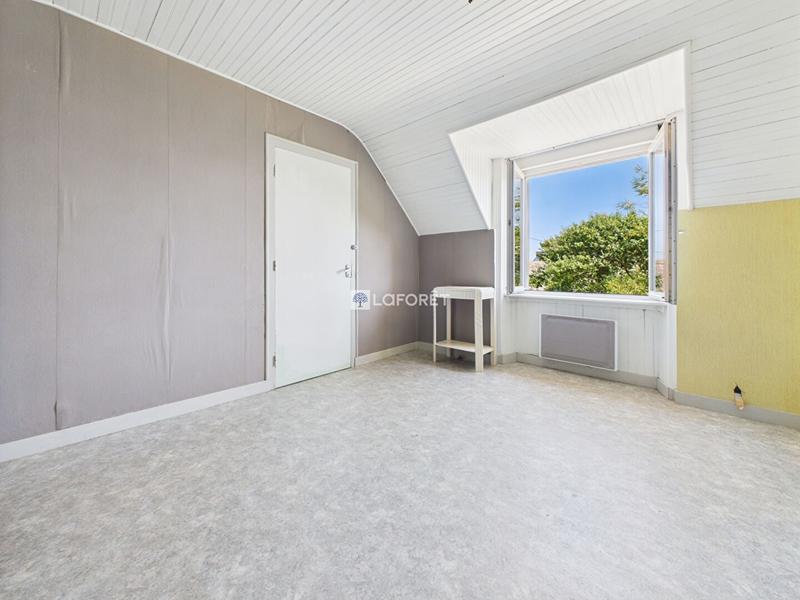 Maison traditionnelle - 120 m² - 6 pièces