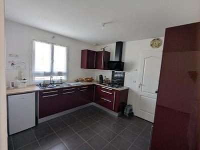 Maison - 96 m² - 6 pièces